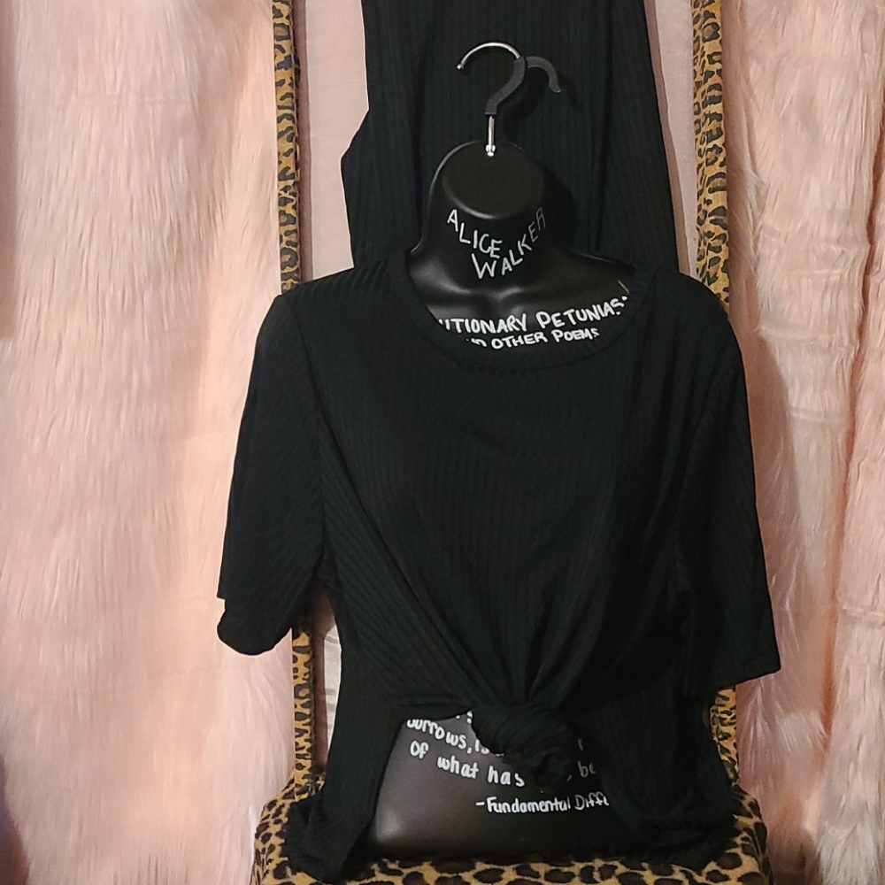 Ribbed Side Split Shirt with Matching Leggings
